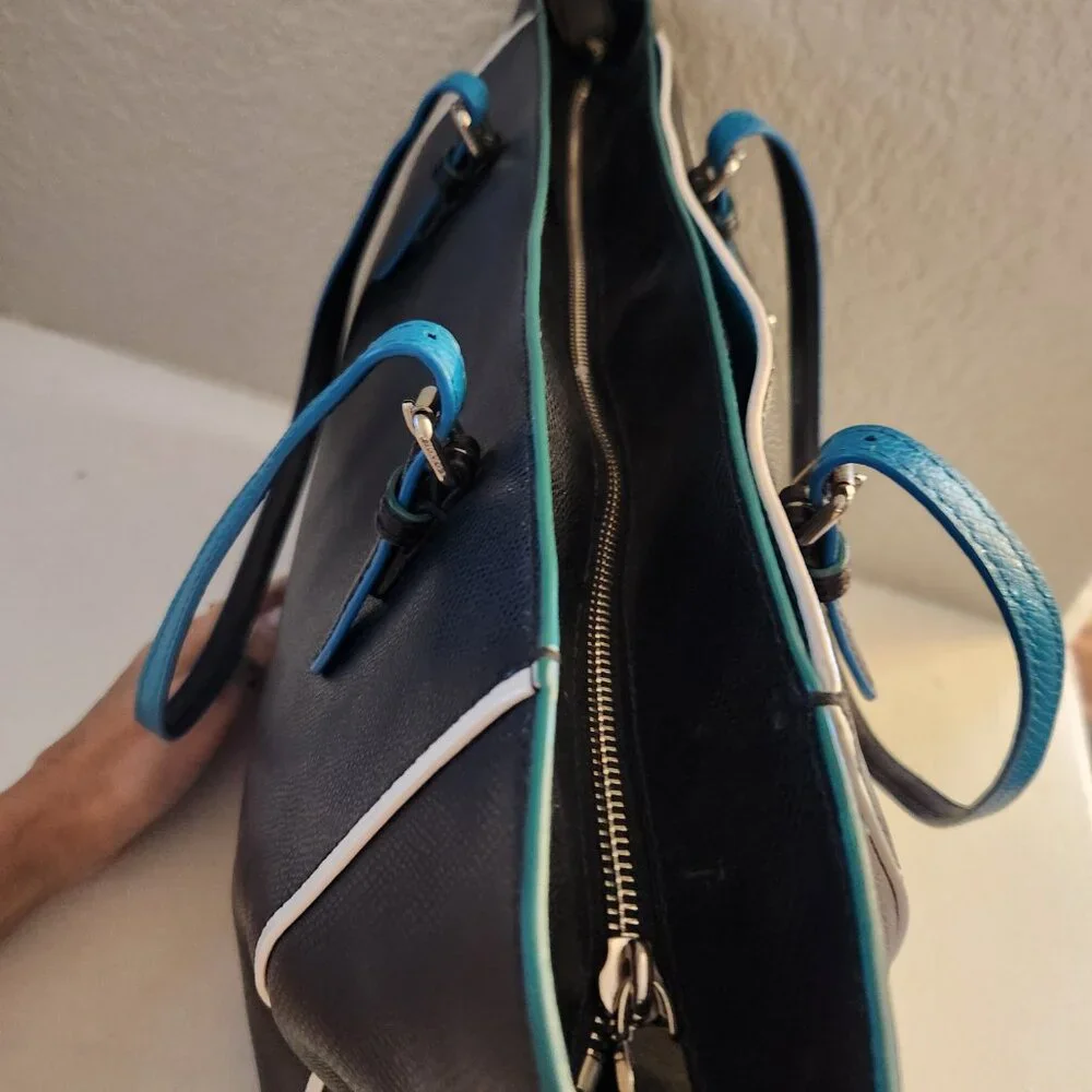 Coach c582 38323